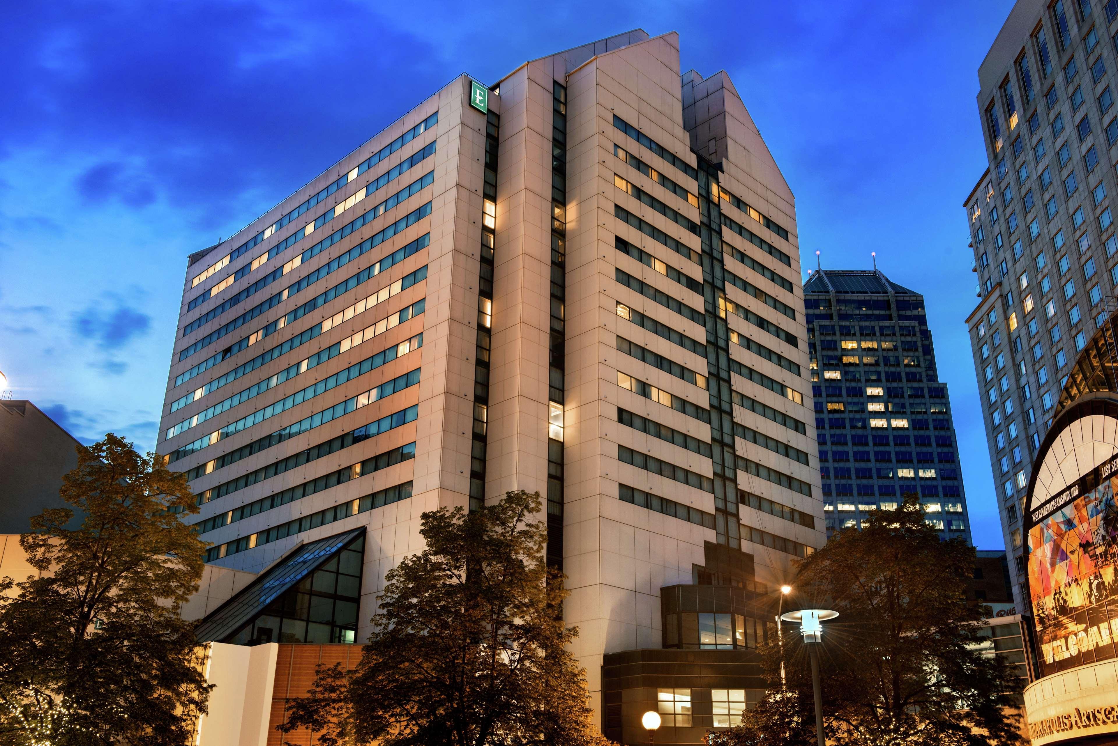Embassy Suites By Hilton Indianapolis Downtown מראה חיצוני תמונה