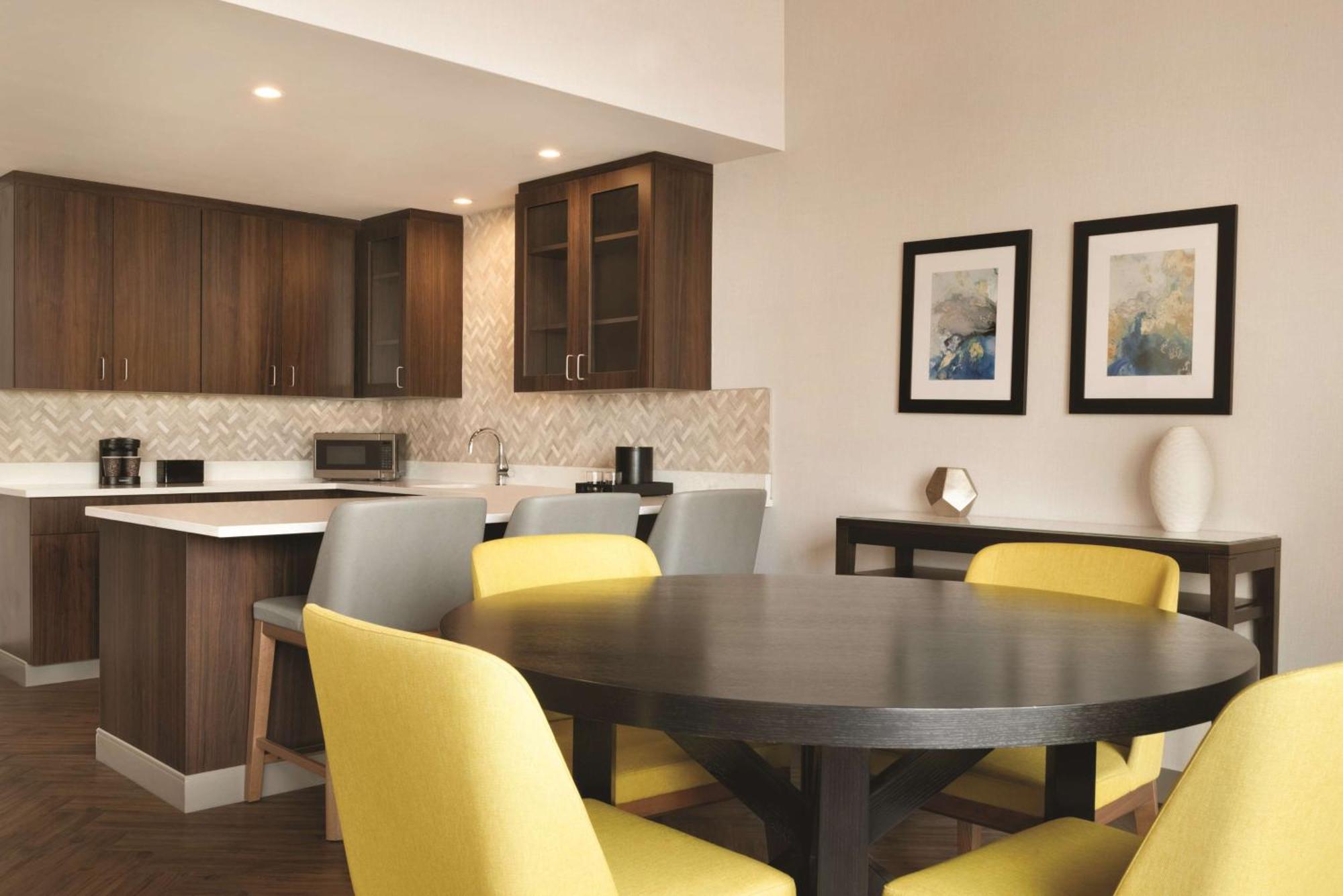 Embassy Suites By Hilton Indianapolis Downtown מראה חיצוני תמונה