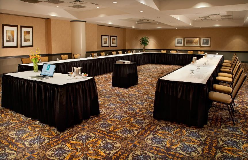 Embassy Suites By Hilton Indianapolis Downtown מראה חיצוני תמונה